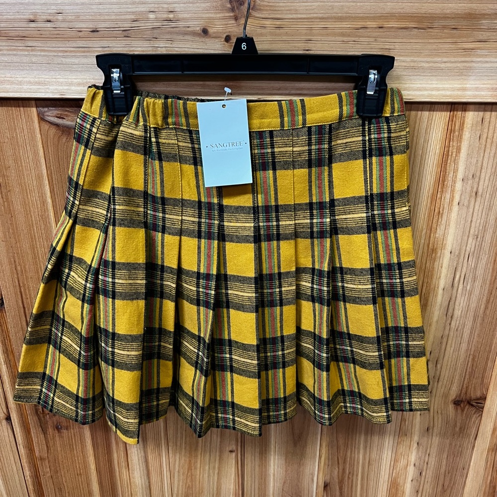 Mini skirt pleated